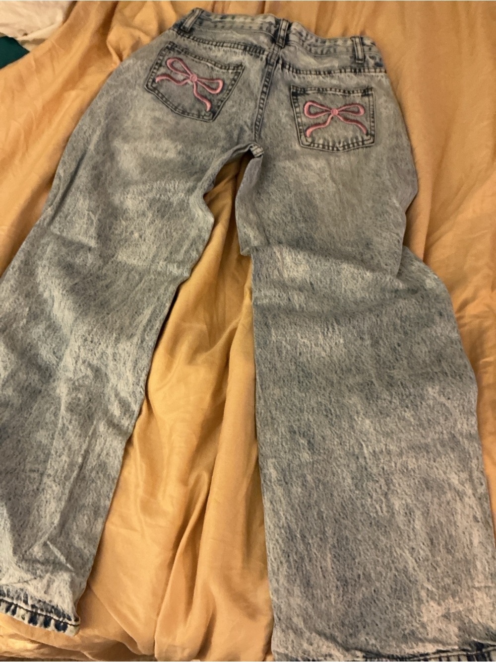 Women’s Acid Wash Jeans with Pink Bow Pocket Embroidery